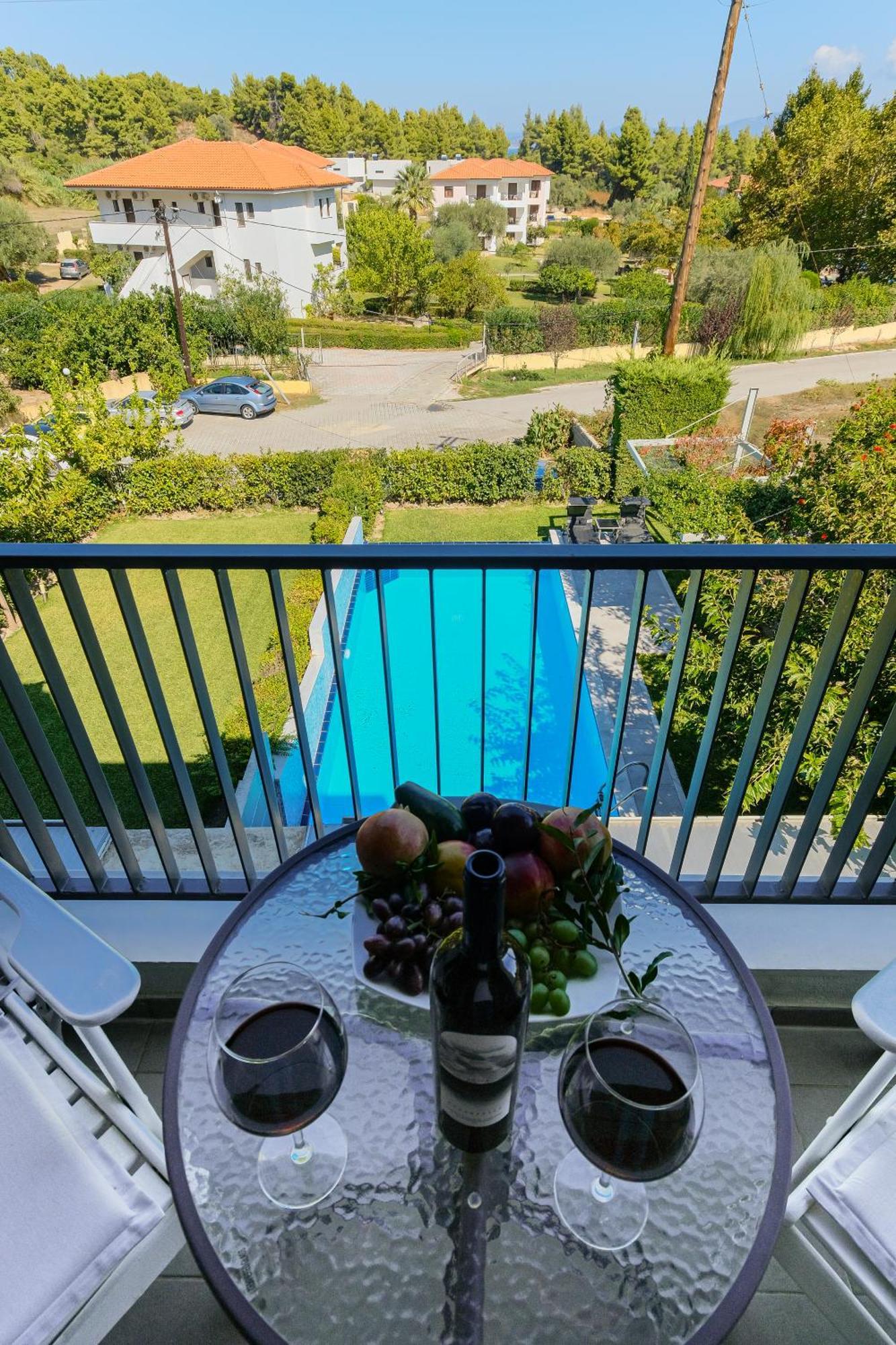 Deluxe Chrousso Pool Villa Палиурион Екстериор снимка